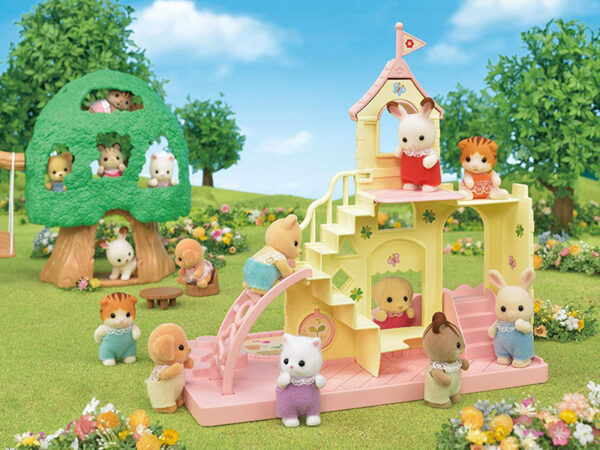 Sylvanian Families Baby Castle Playground 5319