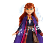 Hasbro Disney Frozen II Άννα Κούκλα Που Τραγουδάει E5498 / E6853
