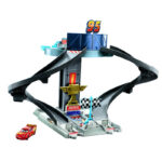 Mattel Disney Pixar Cars Rust-Eze Racing Σετ Παιχνιδιού Για Κόντρες GJW42