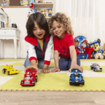 Spin Master Paw Patrol – Race & Go – Deluxe Vehicle – Marshall
