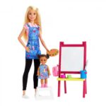 Barbie Κούκλα Δασκάλα Καλλιτεχνικών Σετ (GJM29)