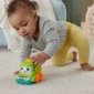 Αυτό το τρακτέρ με ώθηση διαθέτει φωτεινά χρώματα, φιλικό πρόσωπο και πολύχρωμες χάντρες που κροταλίζουν καθώς το μωρό κυλάει το όχημα κατά μήκος. Όλη αυτή η δραστηριότητα ενθαρρύνει τα μωρά να μπουσουλήσουν, βοηθώντας στην ανάπτυξη των κινητικών δεξιοτήτων.